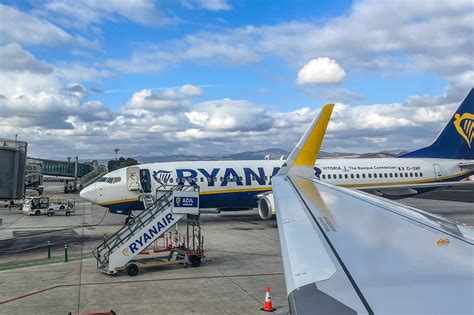 when are ryan air flights cheapest